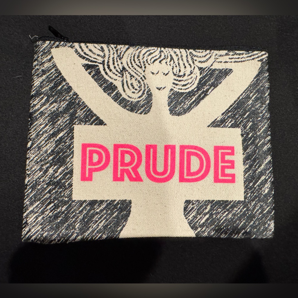 Pamela Barsky Prude pouch